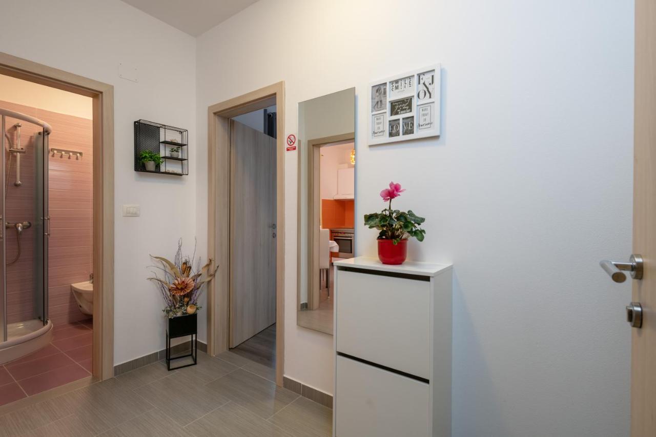 Apartments Greta & Ivona Pola Esterno foto